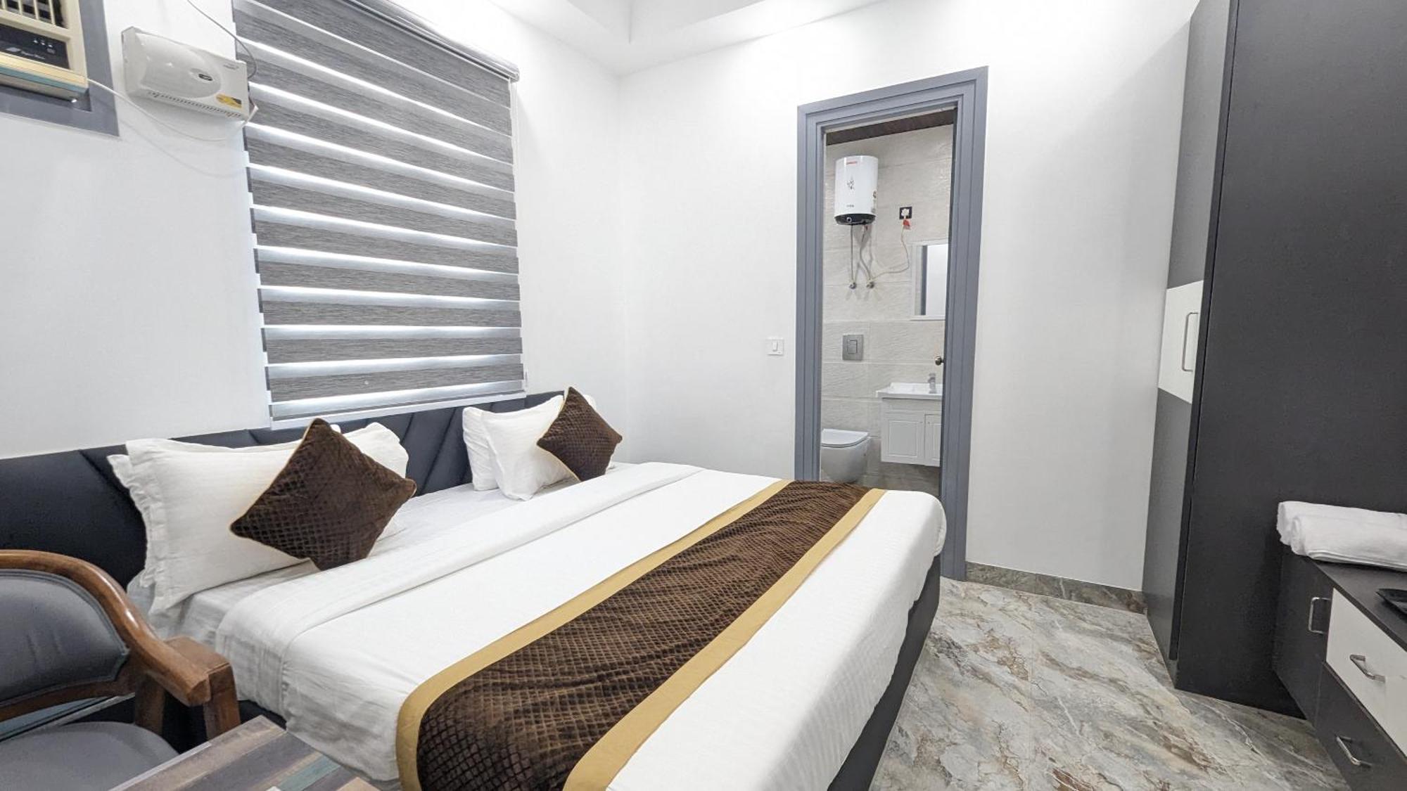 Hotel Green Vegas Faridabad Zewnętrze zdjęcie